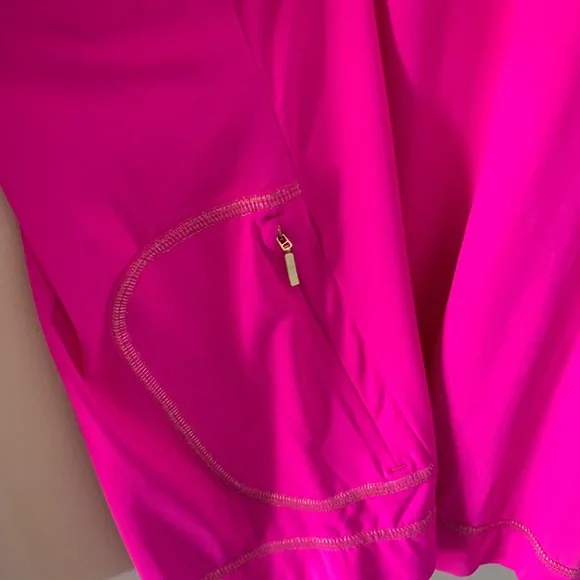 Lily Pulitzer luxletic shirt size XL - Picture 3 of 3